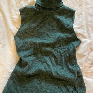 Zara Sleeveless Turtleneck Sweater - Green